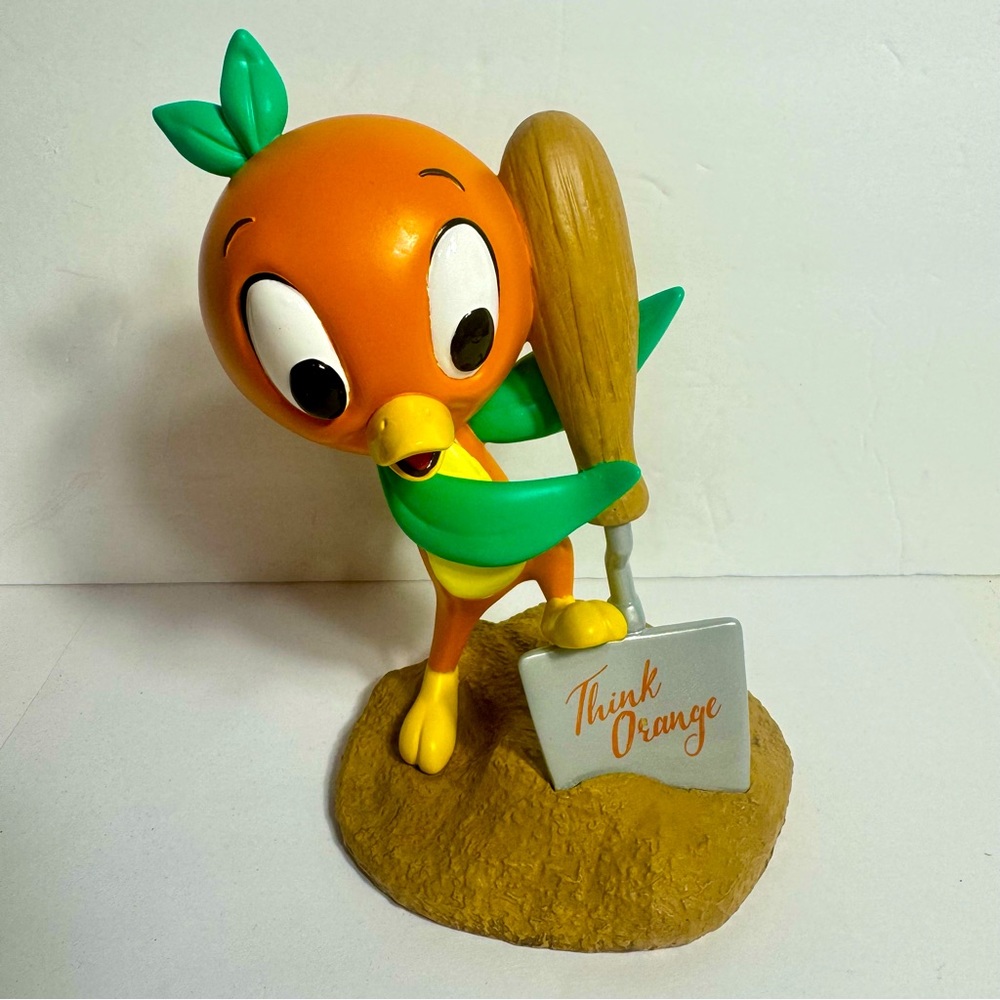 NWT. Disney Orangebird figurine. Think orange'' from the EPCOT Flower Festival